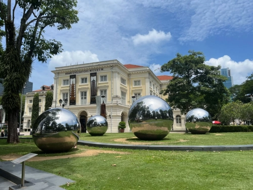 (mobile phone shots )2,4 March & 1,2 April 2025 : Singapore - Sight seeing in the city